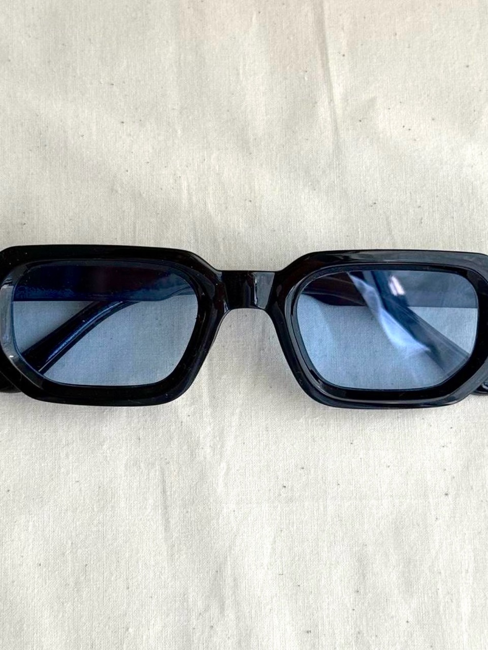 Women's Black Rectangle Sunglasses with Blue Lenses